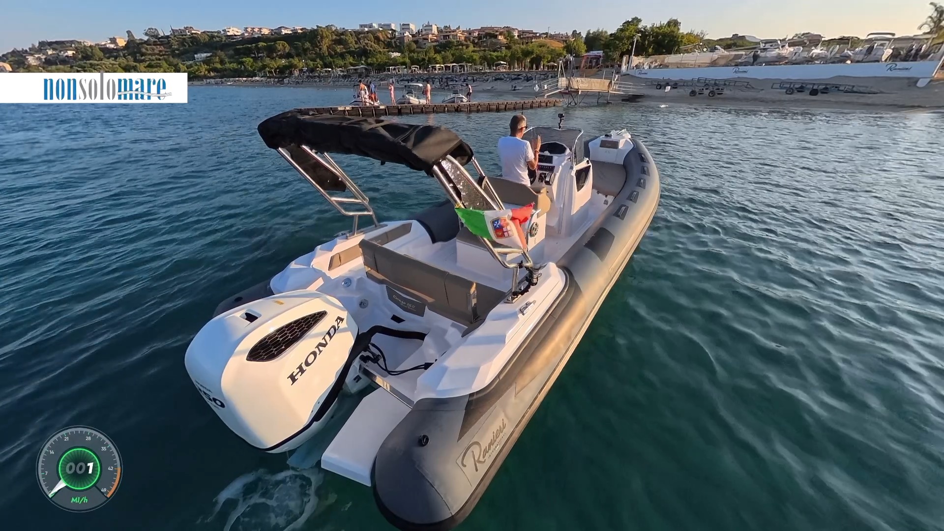 Ranieri International Cayman 26.0 Sport Touring prova in mare con Honda 250CV