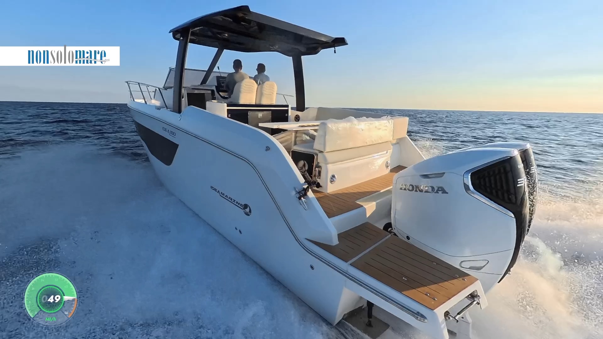 Idea Marine 100 prova con Honda V8 2×350