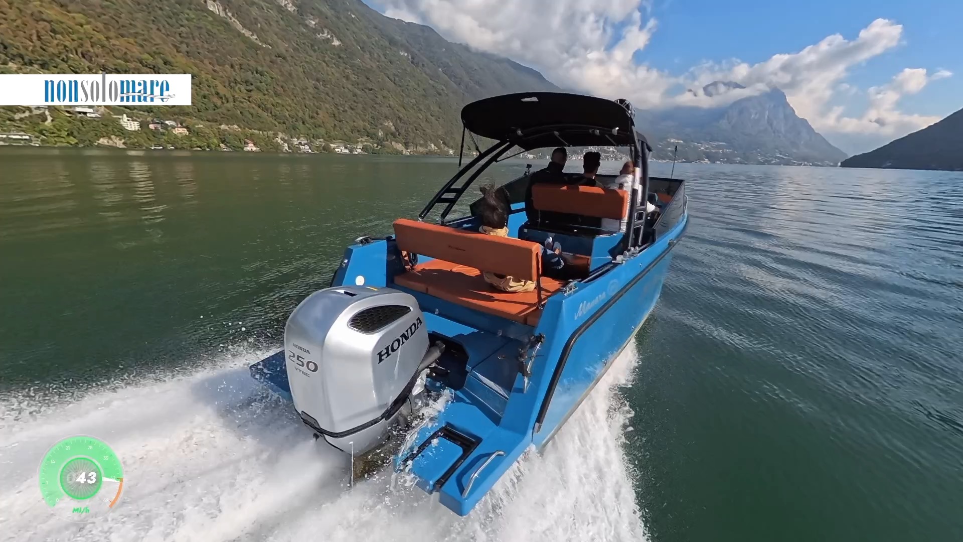 Manara 750 Pleasure prova in acqua sul lago di Lugano